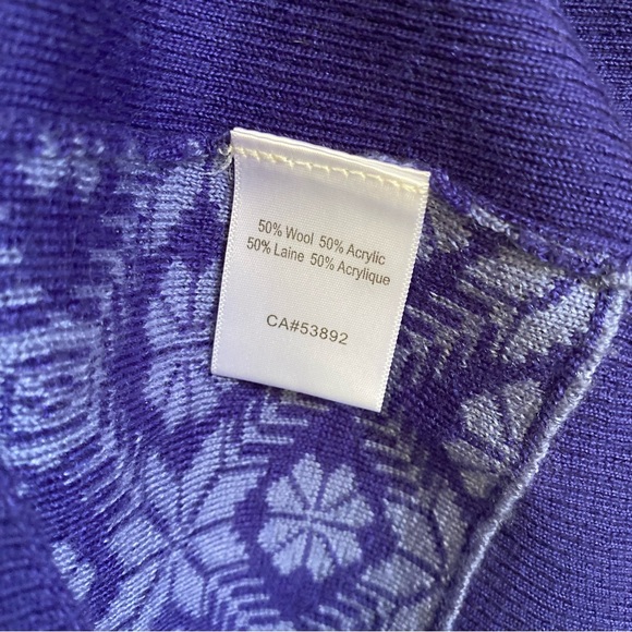 Icelandic Design Sweater Purple Full Zip - Picture 7 of 7